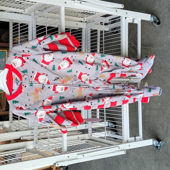 NWT Carter's Red and Gray Kids Pajama Sets - Picture 4 of 5